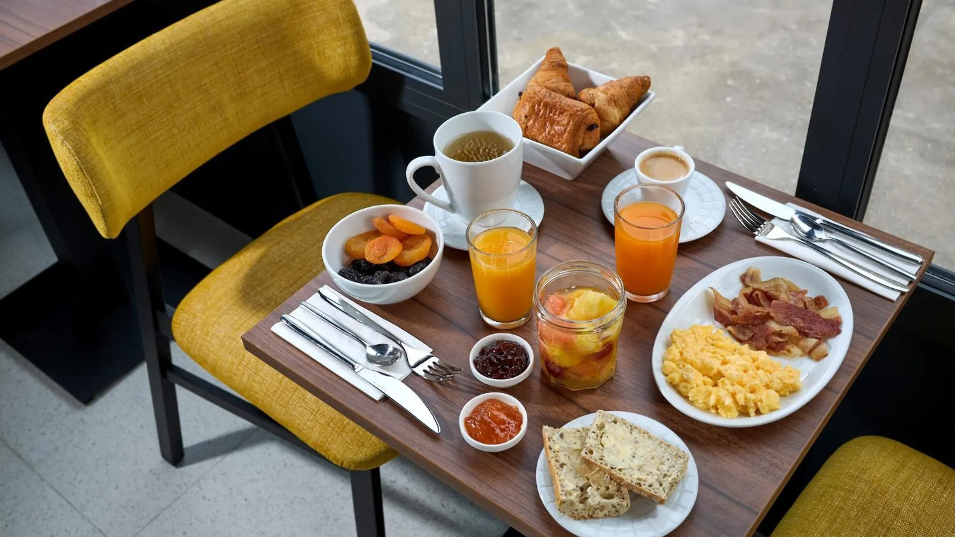 Hotel Timhotel Paris Du Gare Du Nord
